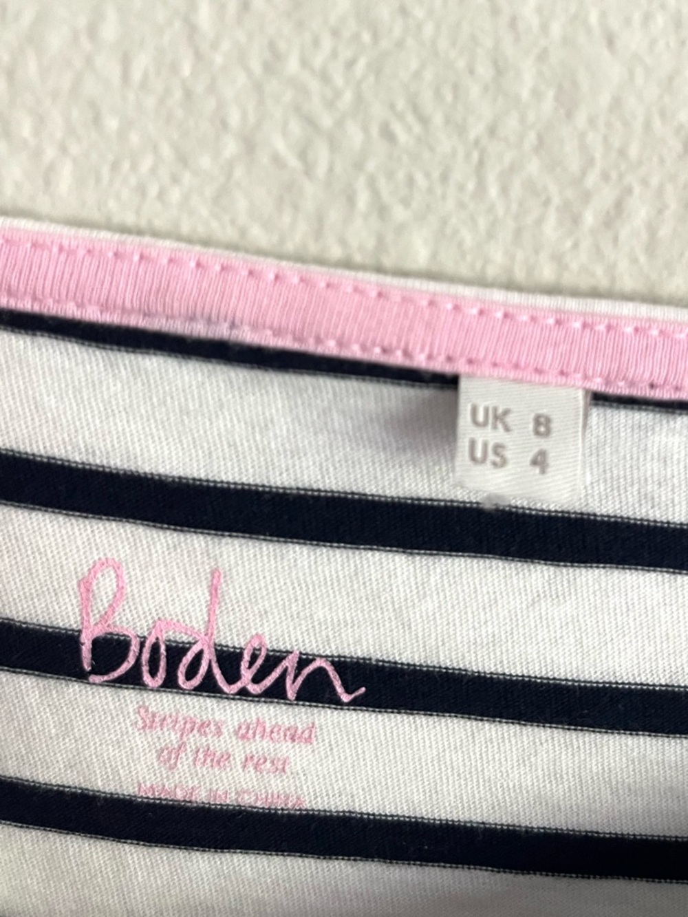 Boden Striped Black and White Striped Preppy Long Sleeve Tee Sz 4 - Picture 2 of 8